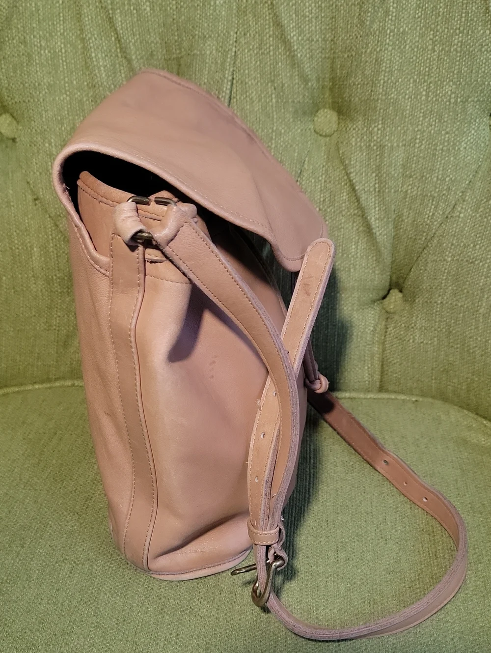 Coach Rare Vintage Bucket Leather Crossbody Bag